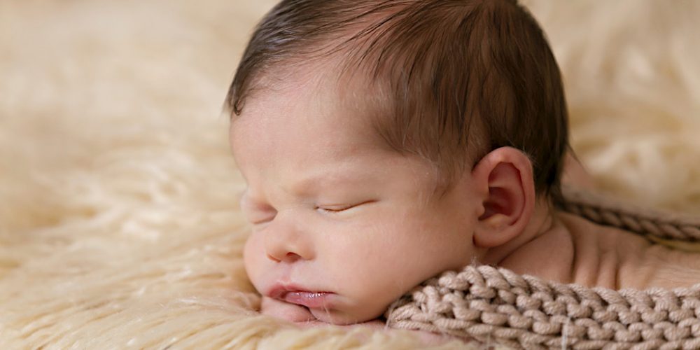 赤ちゃんのお昼寝の月齢別平均時間や寝かしつけ方 ベビリナ
